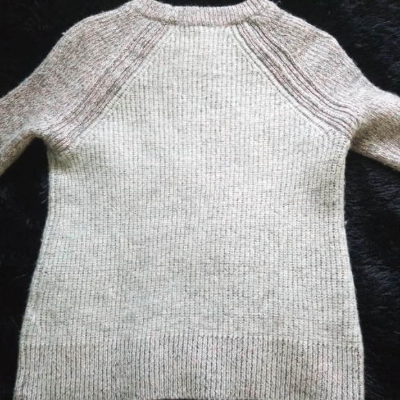 Sweater - Picture 3 of 4